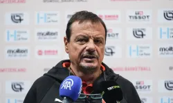 Basketbolda İsviçre-Türkiye maçının ardından Ergin Ataman ve Tarık Biberovic açıklamalarda bulundu