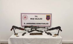 Muş'ta ruhsatsız silah ve mühimmat ele geçirildi