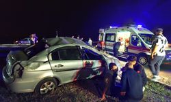 Osmaniye'de iki otomobil çarpıştı, 1'i çocuk 4 kişi yaralandı