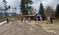 Kastamonu'da oğluyla birlikte cesedi bulunan kadının kayıp cep telefonu aranıyor