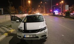 Kilis'te otomobilin çarptığı bisikletli ağır yaralandı