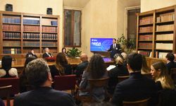 Cumhurbaşkanlığı Yatırım ve Finans Ofisi Başkan Yardımcısı Polat ülkenin yatırım fırsatlarını Roma'da anlattı