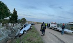 Mezarlığa uçtu, firar etti: Tekrar kaza mahalline gelen sürücü alkollü çıktı