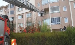 Beyşehir'de binada yangın paniği