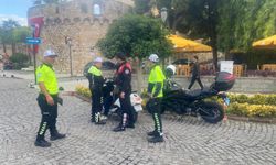 Çeşme’de motosiklet denetimlerinde sürücülere 545 bin lira ceza
