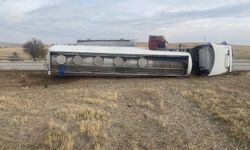 Kırıkkale'de akaryakıt tankeri devrildi: 1 yaralı