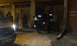 Eşinden haber alamayınca garaja indi, otomobilin içinde ölü buldu