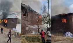 Hakkari'de 2 katlı toprak evde yangın