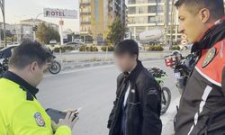 Polisten kaçan 15 yaşındaki motosiklet sürücüsüne 45 bin 746 lira ceza