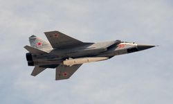 Rus istihbaratı, Ukrayna ve İngiltere'nin MiG-31 tipi savaş uçağı kaçırma planını engelledi