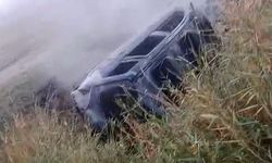 Manisa’da takla atan otomobil alev aldı: Sürücü yara almadan kurtuldu