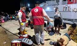 Libya açıklarında 95 göçmeni taşıyan iki tekne alabora oldu: 4 ölü