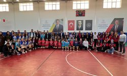 2. Küme Mahalli Lig Voleybol Müsabakaları sona erdi