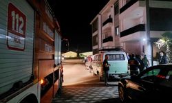 Sakarya'da 4 yaşındaki çocuk evde kilitli kaldı, itfaiye balkondan girdi