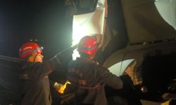 Adana'da tır, otobüse arkadan çarptı: 14 yaralı