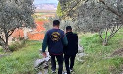 Firari şahıs ormanlık arazide saklanırken yakalandı