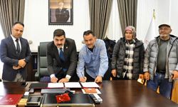 İki apartman dairesini öğrenciler için bağışladılar