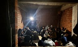 Düzensiz göçmenler inşaatta yakalandı