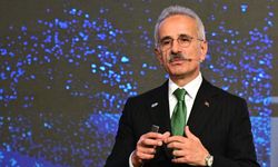 Bakan Uraloğlu’ndan Gebze’deki bina çökmesine ilişkin açıklama: Metro inşaatı biteli iki yıl oldu