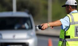 Kiraladığı araçta 16 kilo uyuşturucuyla yakalanan polis tutuklandı