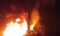 Bursa’da trafo yangını meyve kasalarına sıçradı