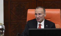 Bekir Bozdağ Meclis’e döndü! Zayıflığı dikkat çekti