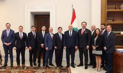 Lübnan Cumhurbaşkanı Avn, Beyrut'ta ABD heyetini kabul etti