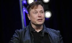 Musk’tan Türk tasarımcı Ural'a övgü
