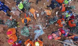 Endonezya'da heyelan faciası: 6 ölü, 17 kayıp