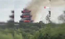 Çin'de bin 500 yıllık tapınakta yangın