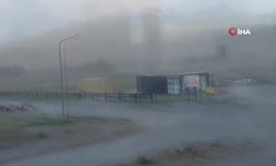 Arjantin, hızı saatte 140 kilometreyi aşan şiddetli rüzgara teslim oldu