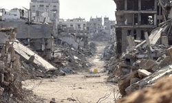 İsrail, ateşkese rağmen Gazze'ye saldırmaya devam ediyor