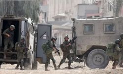 İsrailliler, Batı Şeria’da zeytin hasadı yapan Filistinlilere saldırdı