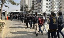 Ardahan merkezli düzenlenen arananlara yönelik operasyonda 75 kişi yakalandı