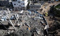 Gazze Şeridi'nin güneyinde bir İsrail askeri yaralandı