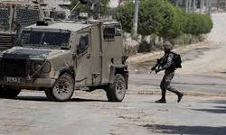 İsrail ordusu, Suriye'nin güneybatısında Kuneytra ili kırsalında bir köye baskın düzenledi