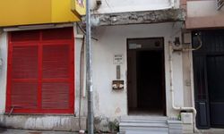 Kocaeli'de kolonlarında çatlak oluşan bina boşaltıldı