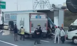 İstanbul'da otoyolda tıra çarpan kamyondaki bir kişi öldü