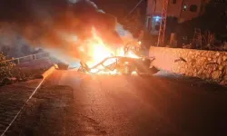 İsrail'in Lübnan'ın güneyinde bir araca düzenlediği İHA saldırısında 1 kişi hayatını kaybetti
