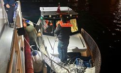 Boğazda arızalanan tekne kurtarıldı