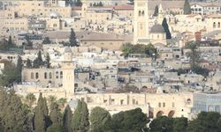 Filistinlilerin topraklarını gasbeden İsrailliler, Kudüs'te yeni bir kaçak yerleşim inşasına başladı