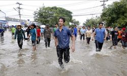 Tayland’da şiddetli yağışların neden olduğu sellerde 2,1 milyon kişi etkilendi, 13 kişi yaşamını yitirdi