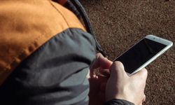 Malezya, 2026’dan itibaren 16 yaş altındaki çocukların sosyal medya hesabı açmasını yasaklıyor