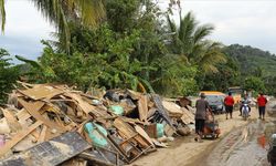 Malezya’da şiddetli yağışların neden olduğu seller yaklaşık 11 bin kişiyi etkiledi