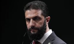 BM Güvenlik Konseyi, Suriye Devlet Başkanı Şara'ya uygulanan yaptırımların kaldırılmasını onayladı