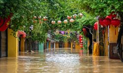 Vietnam’da meydana gelen sel ve heyelanlar sonucu 28 kişi hayatını kaybetti