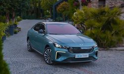 Elektrikli ve hibrit araçlar gazladı, geleneksel motorlar yavaşladı