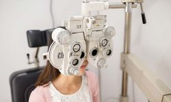 Uzmanından uyarı: 2050 yılında dünyanın yarısı gözlük kullanabilir