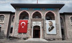 Bir Nar Ağacının Gölgesinde Hatıralar Yeniden Canlanıyor