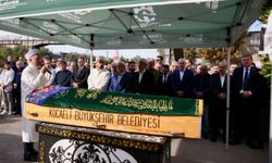 Kocaeli'deki fabrika yangınında hayatını kaybedenler son yolculuğuna uğurlandı